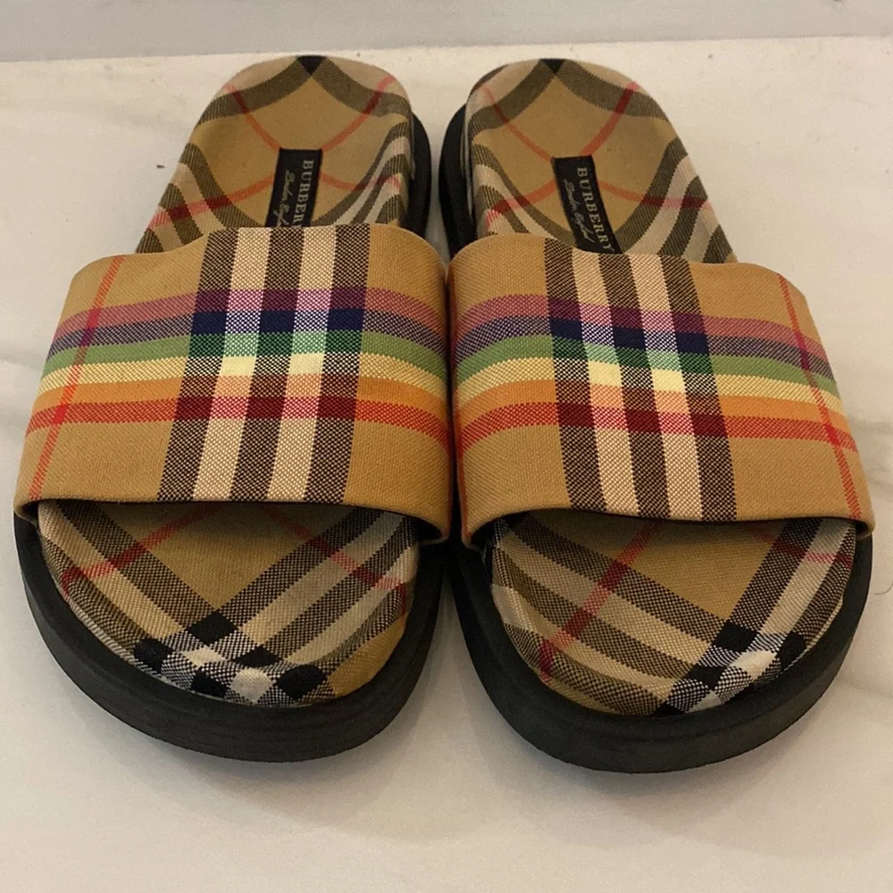 Burberry Women's Rainbow Vintage Check Slide Woman US 6-6.5 /23.5 cm⭐️⭐️⭐️⭐️ - Picture 10 of 17